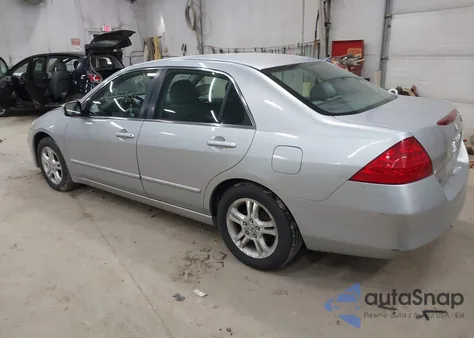 2006 Honda Accord 2.4 Se из США, поврежденный, VIN 1HGCM56306A088472